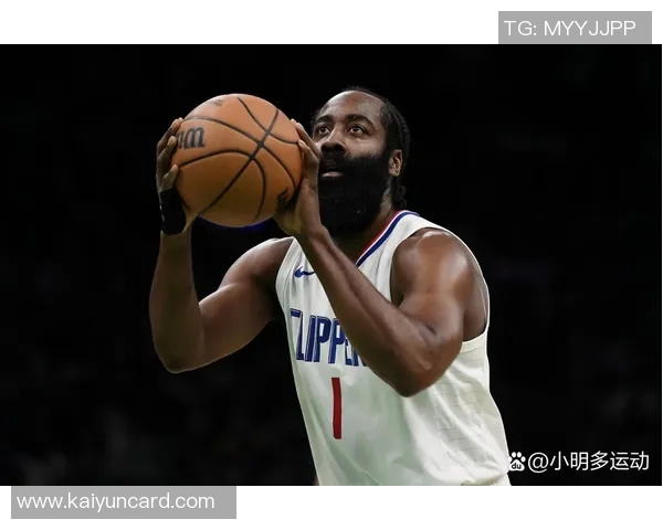 哈登四天三战展现超强表现快船战绩一胜两负引发关注