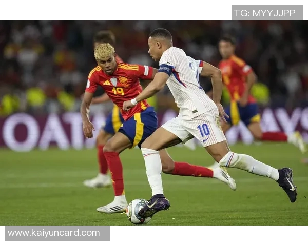 姆巴佩惊艳表现数据揭秘10射3正传射建功4次关键传球评分高达95 姆巴佩惊艳表现数据揭秘10射3正传射建功4次关键传球评分高达95