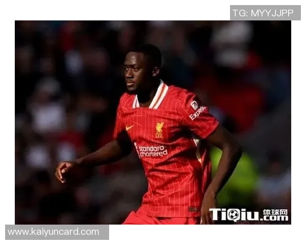 英媒称利物浦考虑一月引援中卫并积极续约科纳特