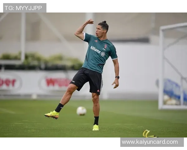 尤文图斯门将平索里奥因左腿腓肠肌受伤将缺席一段时间 尤文图斯门将平索里奥因左腿腓肠肌受伤将缺席一段时间